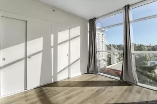 Photo #6: 240026021 Listing