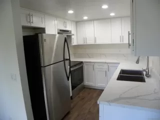 Photo #1: 240026037 Listing 