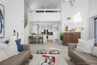 Photo #4: 240026067 Listing 