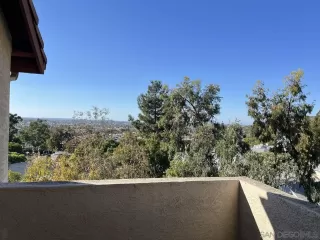 Photo #3: 240026073 Listing