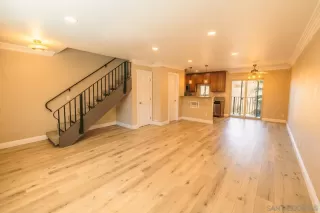 Photo #1: 240026088 Listing 