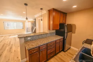 Photo #4: 240026088 Listing 