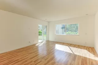 Photo #6: 240026148 Listing 