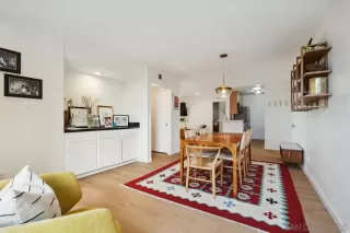 Photo #4: 240026211 Listing 