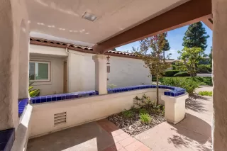 Photo #2: 240026214 Listing 