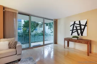 Photo #1: 240026275 Listing 