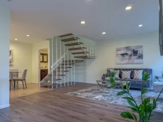 Photo #3: 240026300 Listing