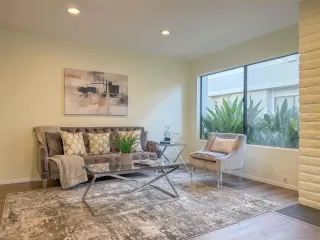 Photo #6: 240026300 Listing