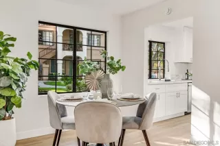 Photo #4: 240026335 Listing 