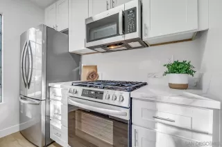 Photo #5: 240026335 Listing 