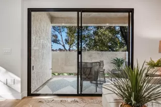 Photo #6: 240026335 Listing 