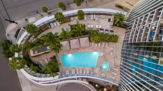 Photo #5: 240026342 Listing