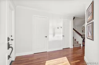 Photo #2: 240026367 Listing