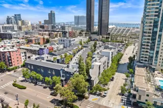 Photo #2: 240026404 Listing