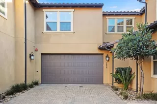 Photo #2: 240026472 Listing