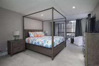 Photo #6: 240026603 Listing