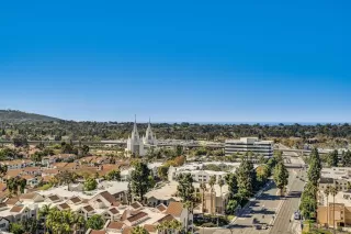 Photo #3: 240026629 Listing