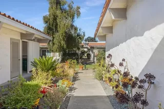 Photo #4: 240026648 Listing 