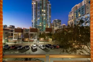 Photo #2: 240026667 Listing 