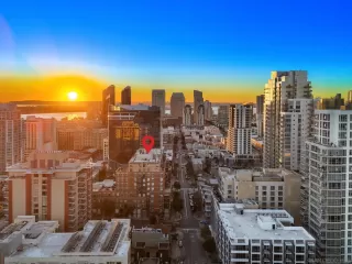 Photo #3: 240026667 Listing 