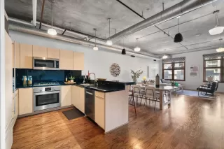 Photo #5: 240026667 Listing 