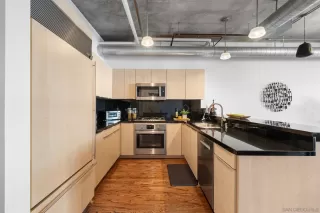 Photo #6: 240026667 Listing 