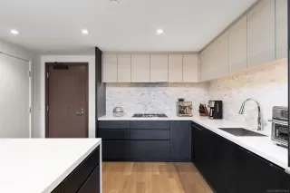 Photo #2: 240026686 Listing