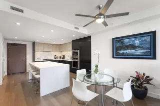 Photo #3: 240026686 Listing