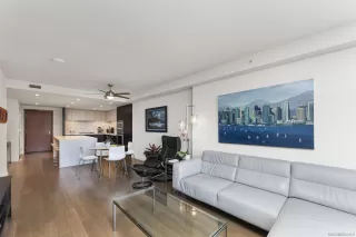 Photo #4: 240026686 Listing