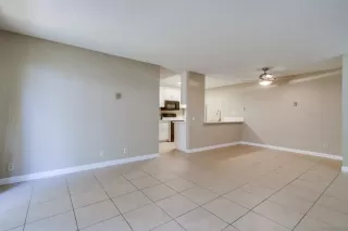 Photo #3: 240026709 Listing 