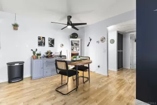 Photo #5: 240026714 Listing