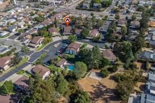 Photo #1: 240026717 Listing