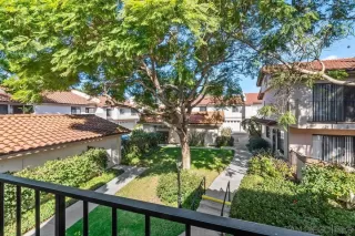 Photo #4: 240026720 Listing