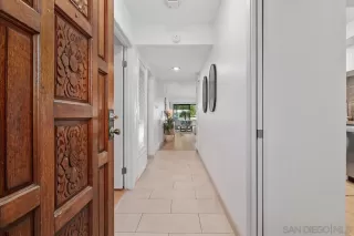 Photo #2: 240026730 Listing