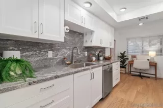 Photo #6: 240026730 Listing