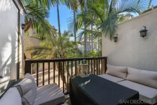 Photo #2: 240026805 Listing