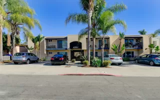 Photo #2: 240026815 Listing