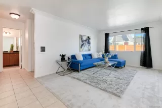 Photo #3: 240026815 Listing