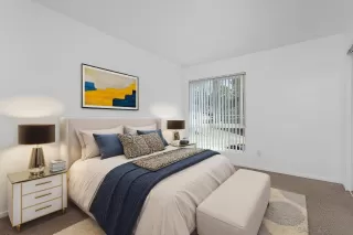 Photo #2: 240026870 Listing 