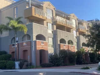 Photo #1: 240026878 Listing 