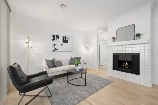 Photo #1: 240026894 Listing