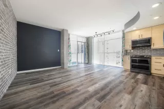 Photo #3: 240026987 Listing 