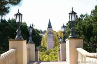 Photo #5: 240027059 Listing