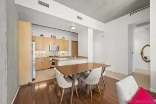 Photo #5: 240027068 Listing 