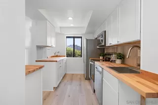 Photo #5: 240027111 Listing