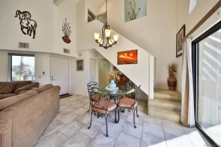 Photo #3: 240027138 Listing