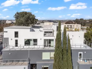 Photo #1: 240027254 Listing