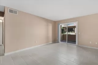 Photo #2: 240027272 Listing 