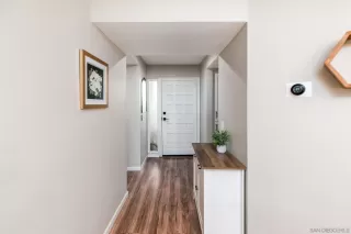 Photo #1: 240027307 Listing