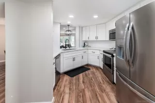 Photo #2: 240027307 Listing